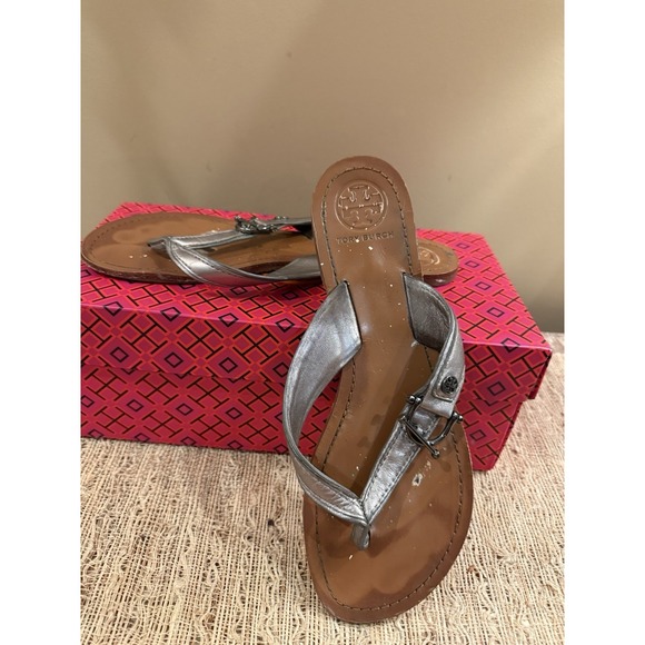 Tory Burch Shoes - Tory Burch Nora Metallic Silver Gray Leather Thong Sandal Sz-8.5